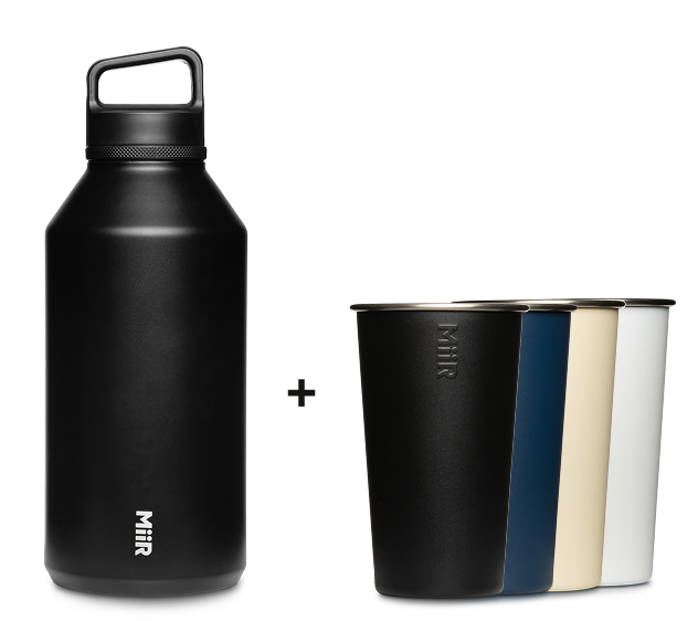 64oz-wm-bottle-4x-pint-cups-w4 64oz-bundle-04.png