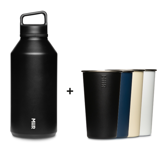 64oz-wm-bottle-4x-pint-cups-w4 64oz-bundle-04.png