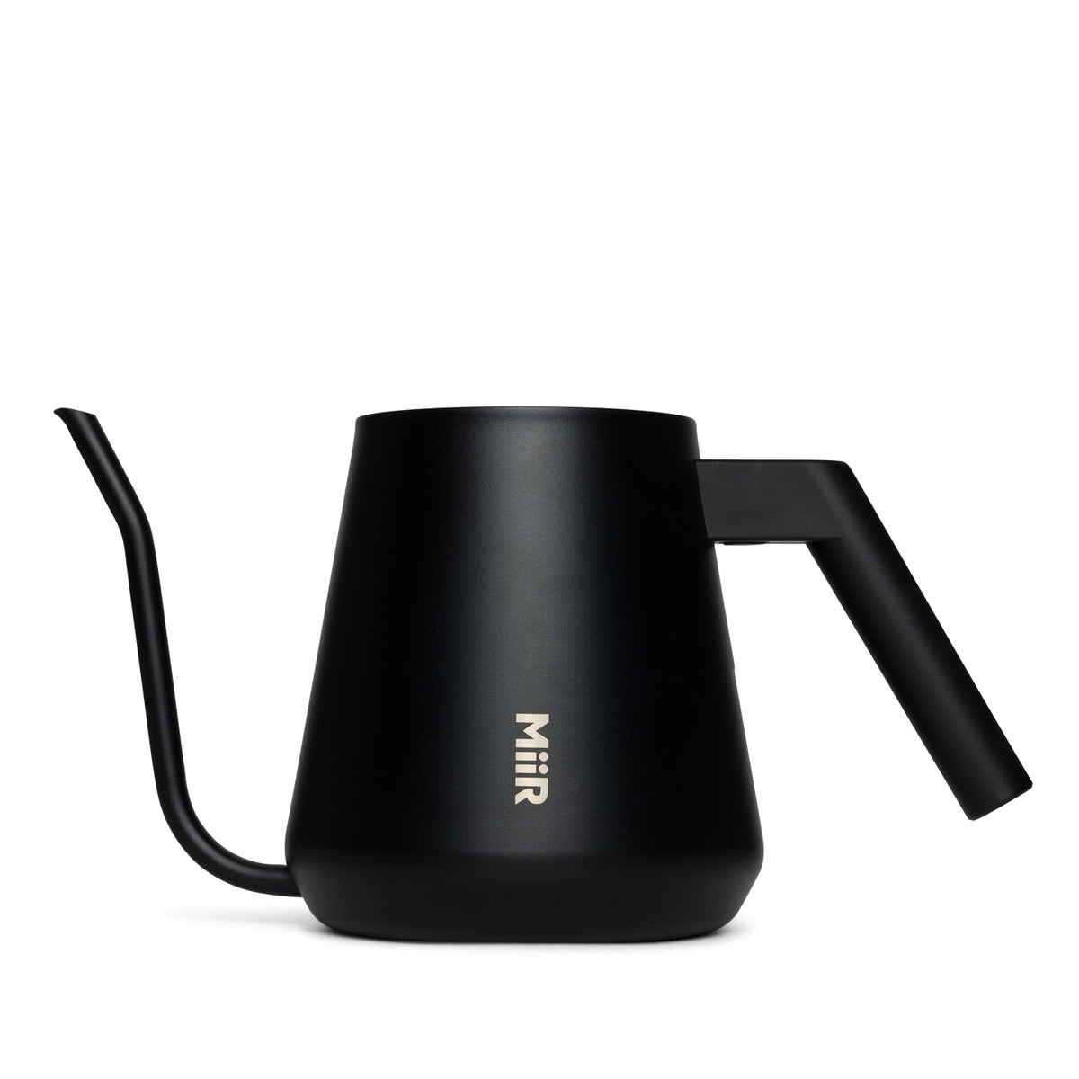 new-standard-pour-over-kettle-n7 Pour_Over_Kettle_Black_Studio_0222_Front.jpg