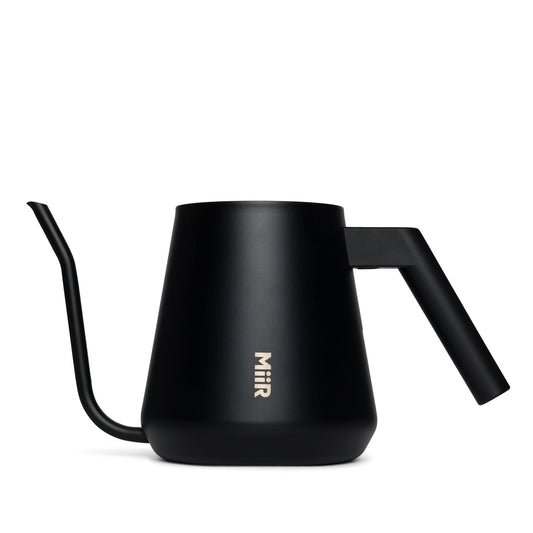 new-standard-pour-over-kettle-n7 Pour_Over_Kettle_Black_Studio_0222_Front.jpg