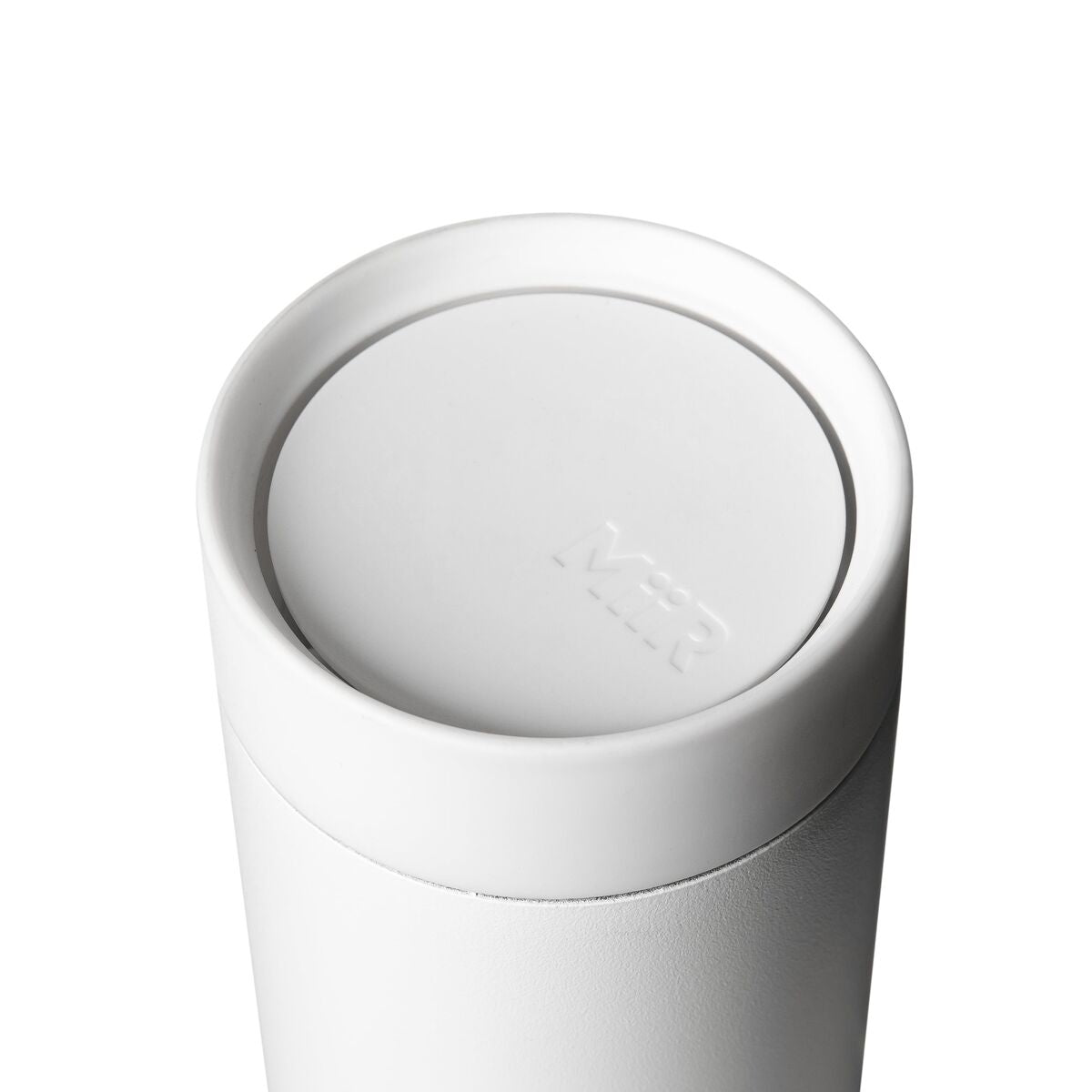 360-lid-i3 WebPDP-360_Lid_White__3602PNWM001_X2Studio_Closeup_Closed.jpg