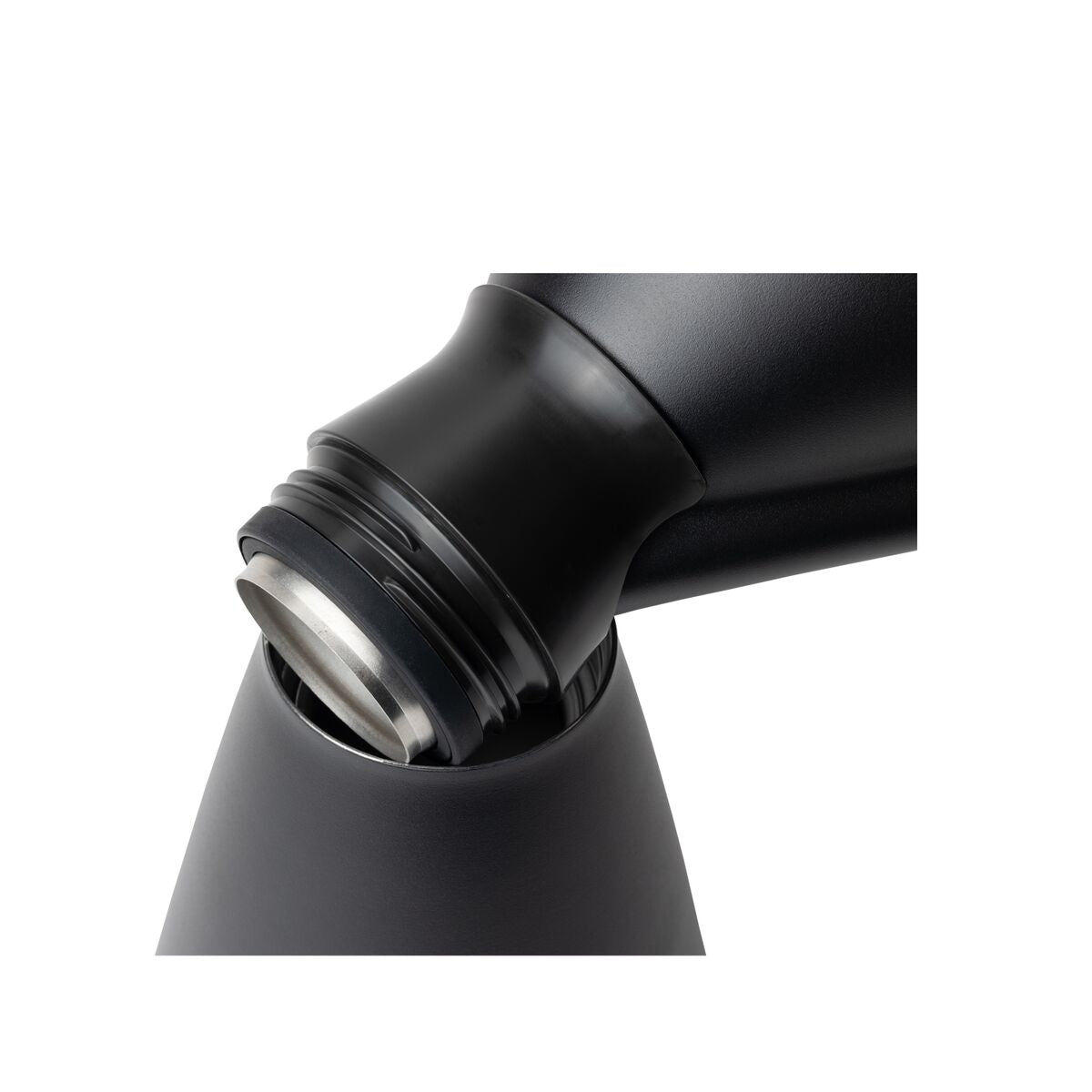 new-standard-carafe-q0 WebPDP-Carafe_Black_Studio_0722_45_Deg_Top_Staged__CAR1SVOS002.jpg
