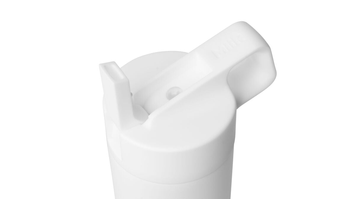 straw-bottle-d5 WebPDP-Straw_Lid_2_White_Studio_0221_45deg_Open__WMB2SL20001.jpg