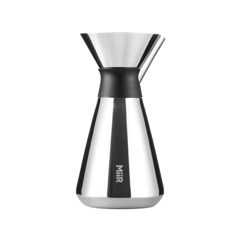 new-standard-carafe-q0 Web_PDP-Polished_Stainless_Carafe_33oz_SS_Studio_X2_07182024_Front_CAR1SVOS005_1_2.jpg